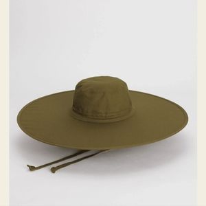 Baggu packable sun hat